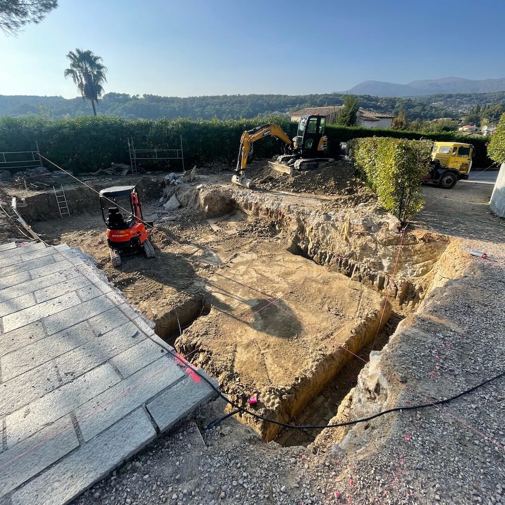 Travaux-de-fouille-terrassement-alpes-maritimes